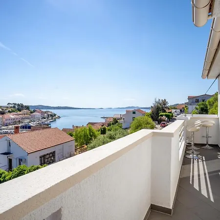 Elizabeta Appartamento Sali